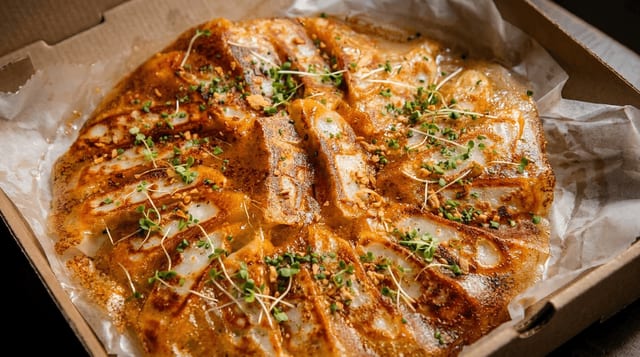 Pizza Gyoza.