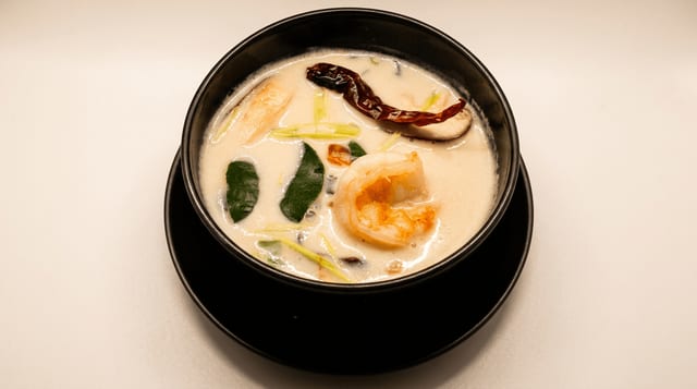 Tom Kha.